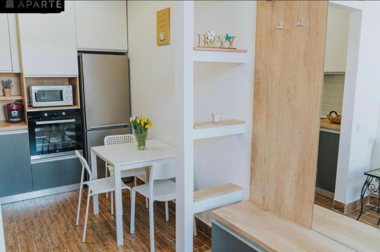 Aparte, Ultracentral Apartament In Moskovits Palace Oradea Buitenkant foto